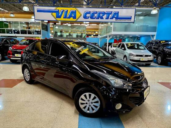 HYUNDAI HB20S 1.6 COMFORT PLUS 16V FLEX 4P AUTOMÁTICO HYUNDAI HB20S 1.6 COMFORT PLUS 16V FLEX 4P AUTOMÁTICO